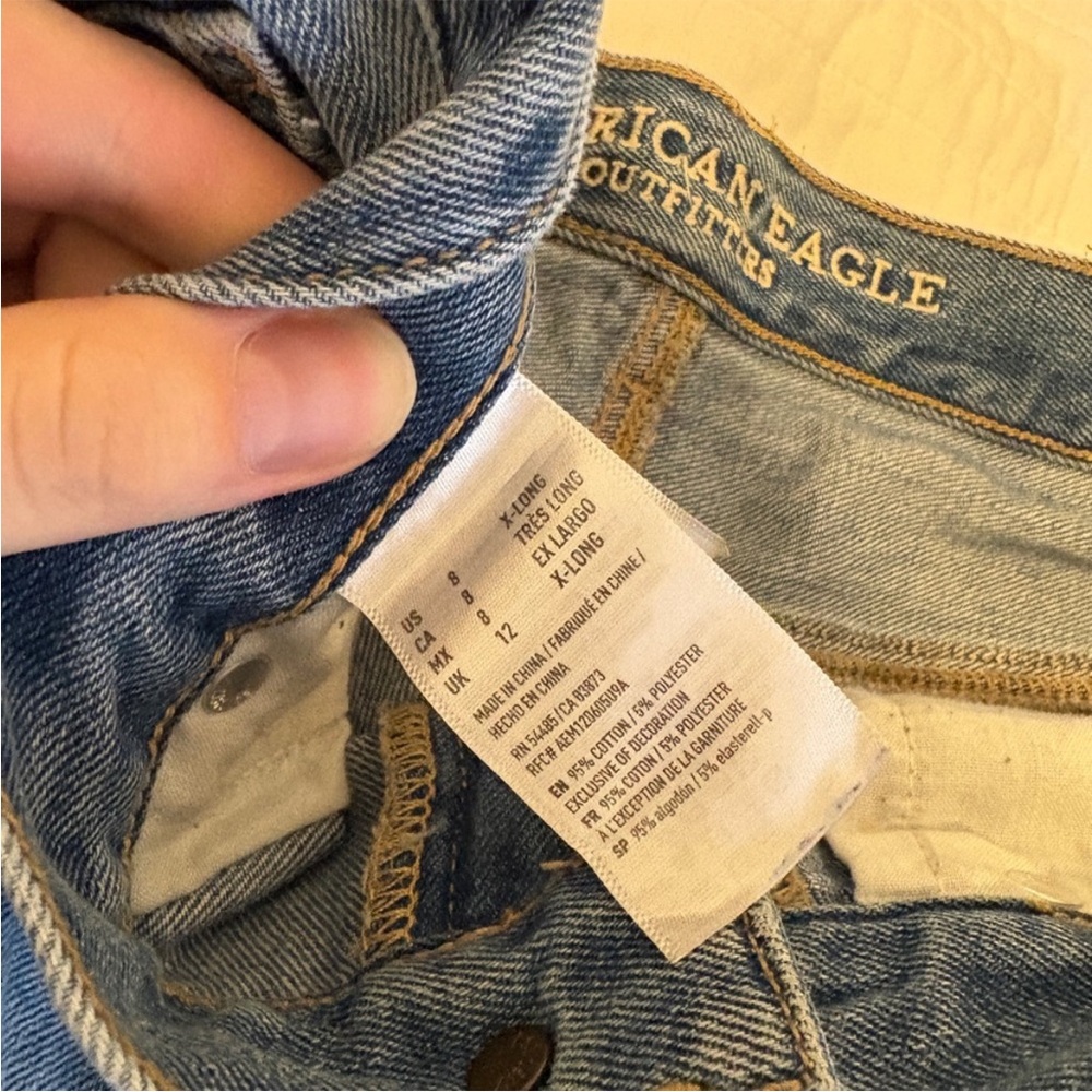 American Eagle - Mom Jeans - Picture 2 of 6